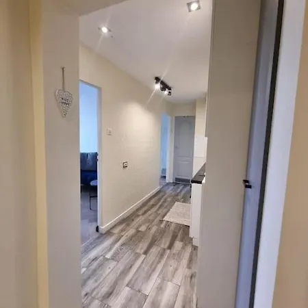 Apartament Widok Z 10 Pietra -gdynia شقة *